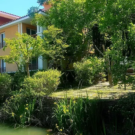 Goélia Mandelieu Riviera Resort-2